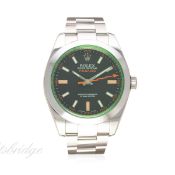 A GENTLEMAN'S STAINLESS STEEL ROLEX OYSTER PERPETUAL 