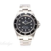 A GENTLEMAN'S STAINLESS STEEL ROLEX OYSTER PERPETUAL DATE SEA DWELLER BRACELET WATCH DATED 1999,