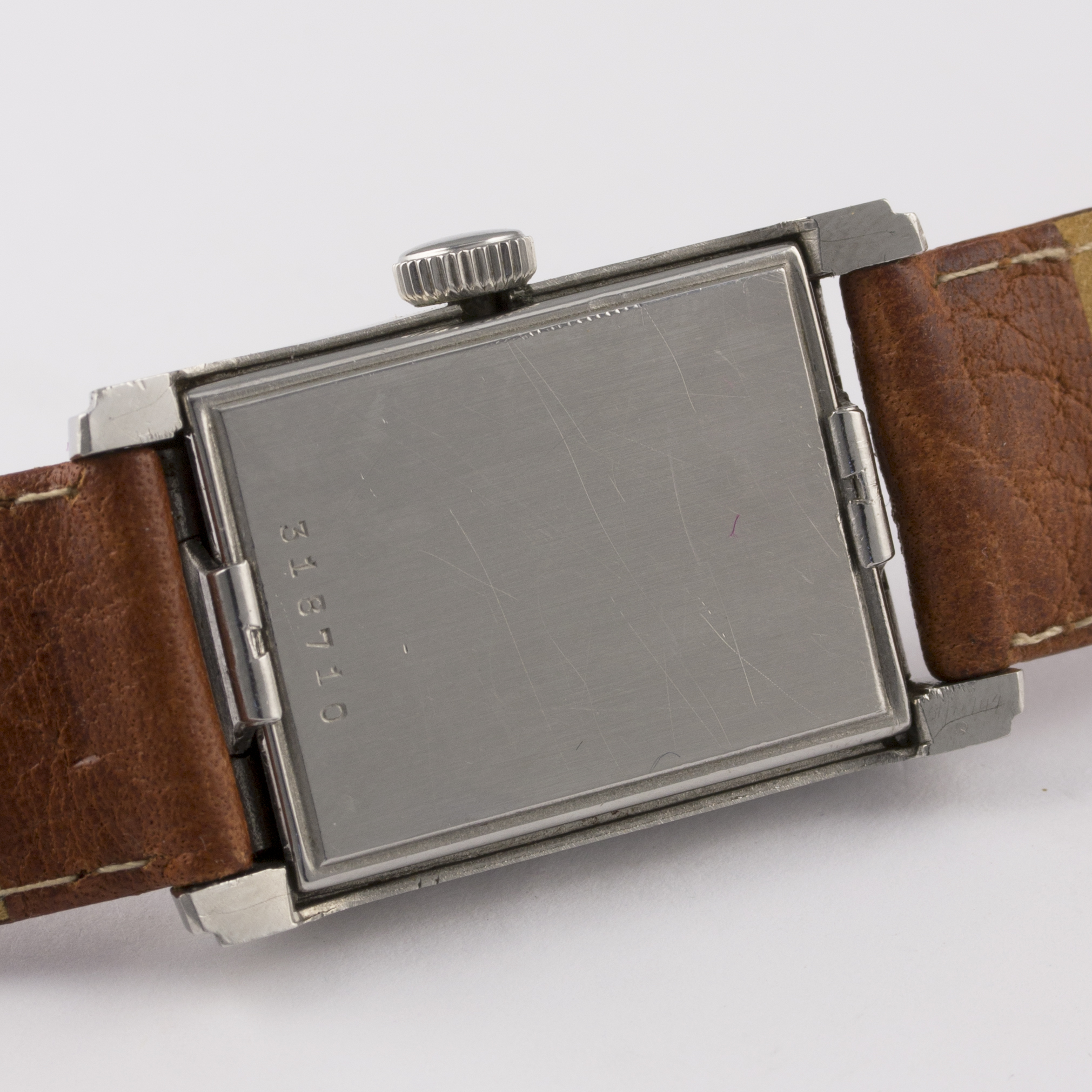 A RARE GENTLEMAN'S STAINLESS STEEL JAEGER LECOULTRE WATERPROOF WRIST WATCH CIRCA 1940
D: Silver dial - Image 6 of 9