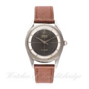 A GENTLEMAN`S STAINLESS STEEL UNIVERSAL GENEVE POLEROUTER WRIST WATCH CIRCA 1960s WITH 