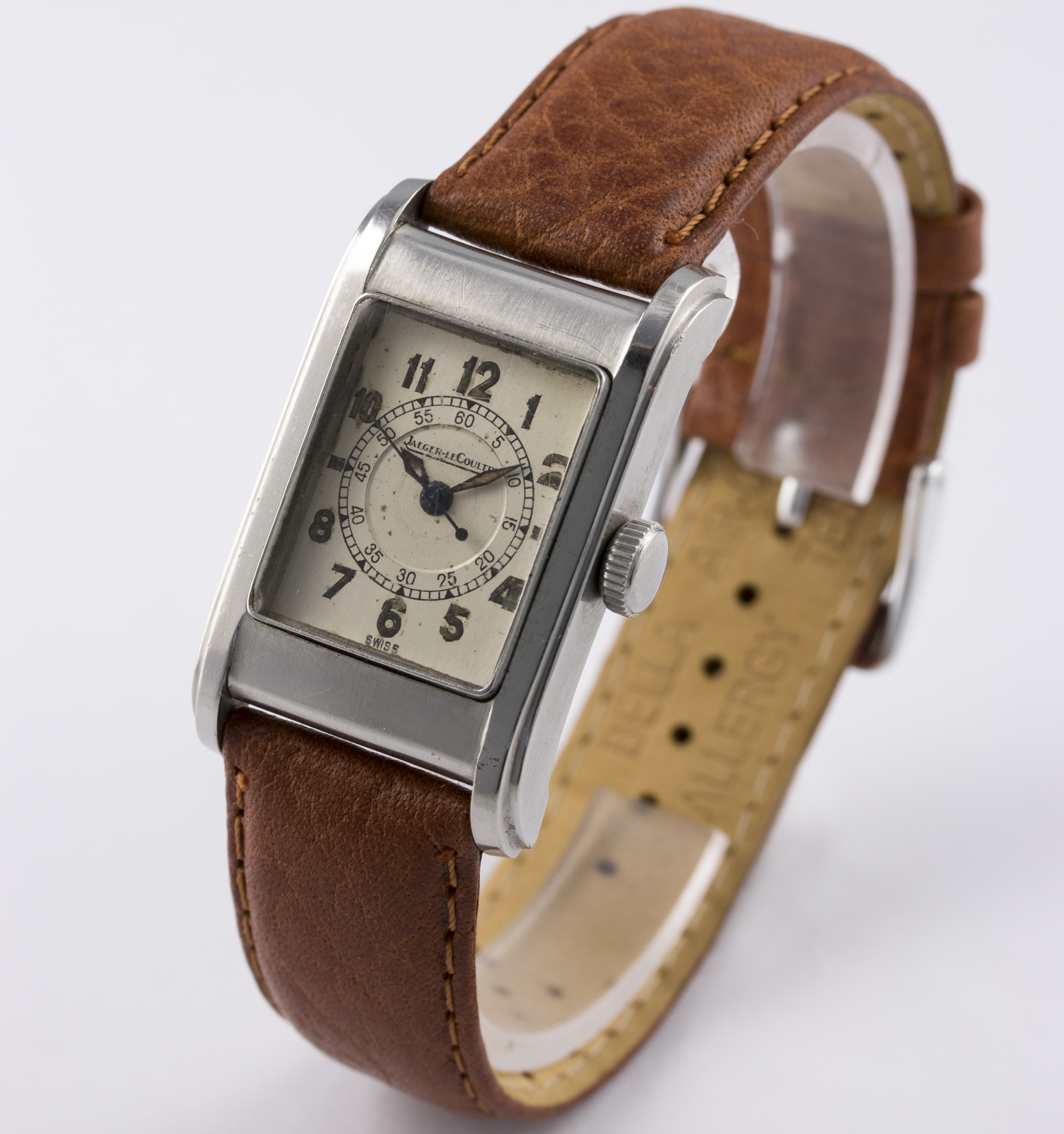 A RARE GENTLEMAN'S STAINLESS STEEL JAEGER LECOULTRE WATERPROOF WRIST WATCH CIRCA 1940
D: Silver dial - Image 4 of 9
