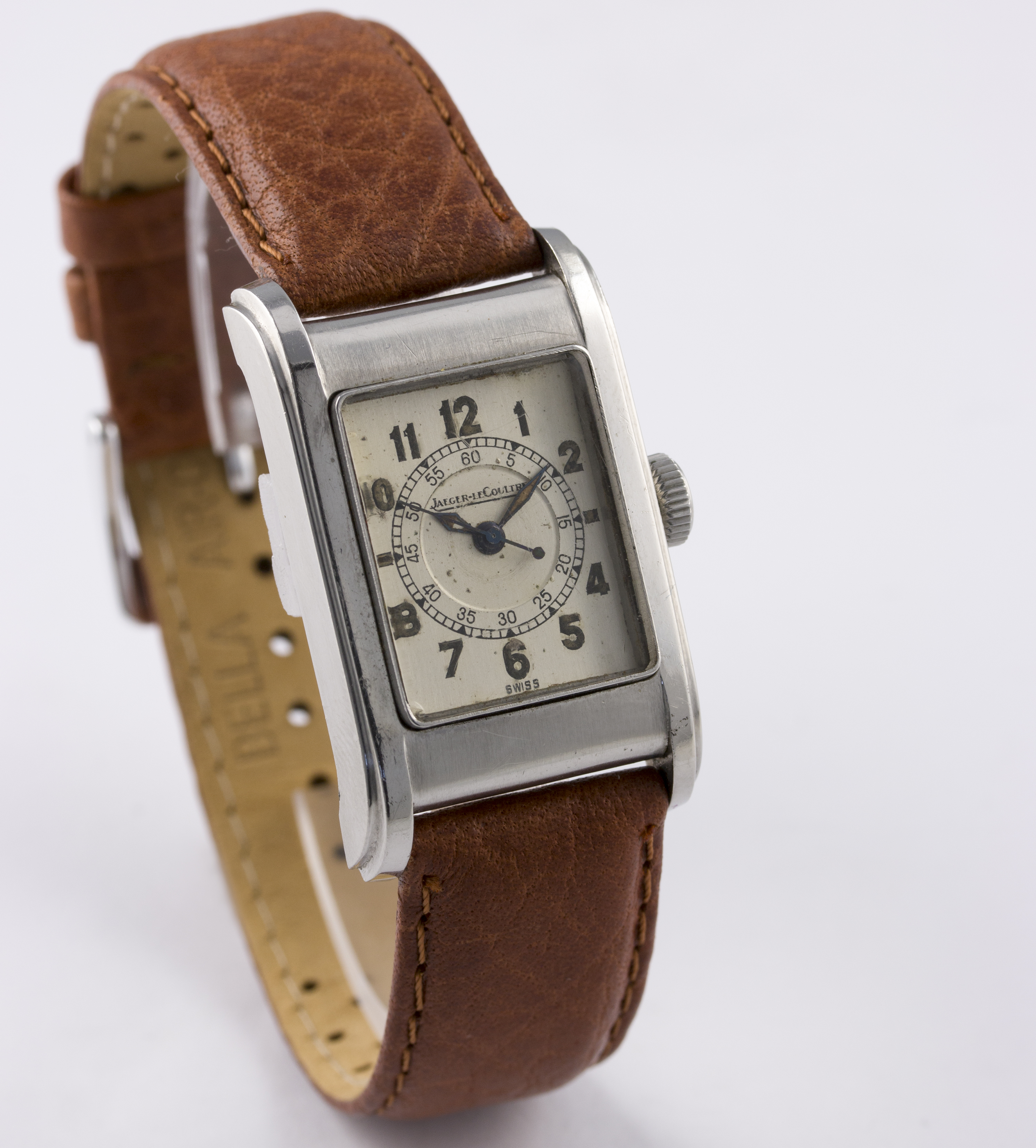A RARE GENTLEMAN'S STAINLESS STEEL JAEGER LECOULTRE WATERPROOF WRIST WATCH CIRCA 1940
D: Silver dial - Image 5 of 9