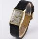 A GENTLEMAN'S 18K SOLID GOLD JAEGER LECOULTRE RECTANGULAR WRIST WATCH CIRCA 1940s D: Two tone silver - Image 4 of 8