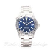 A GENTLEMAN'S MID SIZE STAINLESS STEEL OMEGA SEAMASTER PROFESSIONAL 300 BRACELET WATCH DATED 2003,