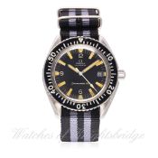 A RARE GENTLEMAN'S STAINLESS STEEL OMEGA SEAMASTER 300 WRIST WATCH CIRCA 1967, REF. 166.0024-67 SC