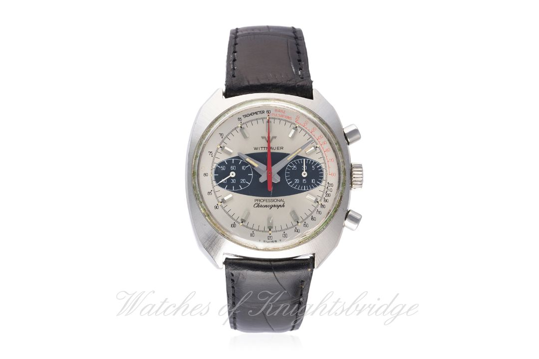 A GENTLEMAN’S STAINLESS STEEL WITTNAUER PROFESSIONAL CHRONOGRAPH WRIST WATCH CIRCA 1970s, REF. 3507