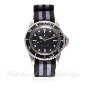 A GENTLEMAN'S STAINLESS STEEL ROLEX OYSTER PERPETUAL SUBMARINER WRIST WATCH CIRCA 1967, REF. 5513 