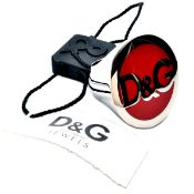 Model Number: DJ0071_x00D_
Product Name: Men’s D&G Seal Ring In Silver & Red, Euro Size 23 (By D&G