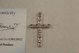 9ct White Gold Morganite & Diamond Pendant