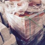 1 Pallet of Engineering Brick - No Reserve