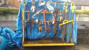 Mob trolley of heavy lifting equipment 3no 9.5 ton lifting chains 9no various plate lifting clamps