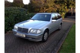 2000 Mercedes C200 Petrol auto estate silver 83000 miles Black cloth  Full Mercedes history until