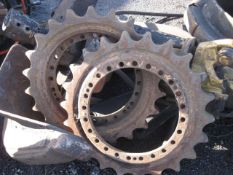 Liebherr 932 Sprockets 2 x sprockets in good condition