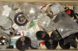 CIRCA 24 CAR PETROL/DIESEL LOCKING CAPS WITH KEYS VARIOUS CAR/VAN MODELS, RRP CIRCA £12.99 EACH NO