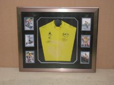40 x 34 ½ Wiggins/Froome signed shirt