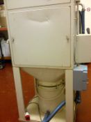 Used - dust extraction unit - requires new filters. Runs but turns itself off intermitantly.  Spares