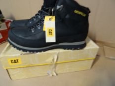 1 x Pair of CAT Mid cut restore boot. UK Size: 8. in Black. Very high retail value!