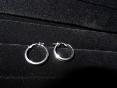 1 x Pair of 9 Carat White Gold Matt/Polish Groove Earrings. Brand new and boxed. Original