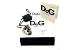 Beautiful silver D&G ring (“Stars” collection). - RRP £ 109 - Brand New & Boxed