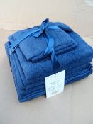 1 x Chamberlain & May 9 Piece Luxurious (NAVY) 100% Egypian cotton Towel Bale. Price Marked at £