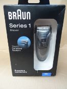 1 x Braun Series 1 Shaver. Touch Sensitive system. Smooth and convienient. Boxed. Very high retail
