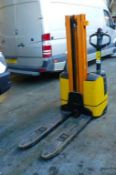 Still stacker 
1 ton lift - NO VAT