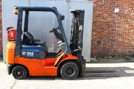 Toyota SAS series 7 Triple mast side shift Gas counter balance Good order - NO VAT