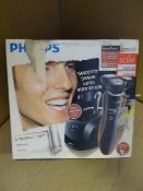 1 x PHILIPS SensoTouch 3D wet and dry shaver. RRP £200 (see photo) Philips GyroFlex 3D system
