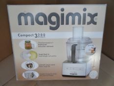 1 x Magimix 18238 Compact 3200 Food Processor in Satin. 3 food processors in 1, Shatterproof,