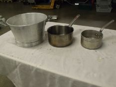 alloy collinder and 2 pans