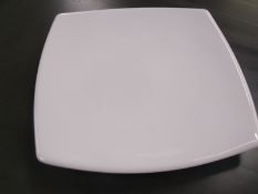 20 x 12in white  square porcelain plates make china craft includes 2 x plastic crates