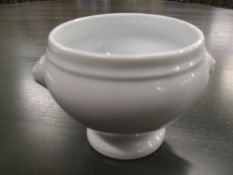 40 x Pillivuyt lions head soup bowls
6.5in