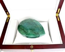 Very Large Pear Cut Beryl Emerald Gemstone totalling 1373.70ct. Appraisal value $10980 approx £7130