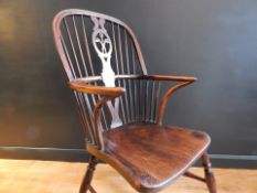 EARLY 19TH CENTURY WINDSOR CHAIR – FRUITWOOD WITH PRINCE OF WALES FEATHERS SPLAT. This is an