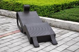 1 Exclusive Human/Man Shaped All Weather Lounger/Recliner Garden Pool Patio   Brand New and