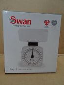 12 x Swan 5KG Kitchen Scales. High quality plastic body and plastic measuring dish. Compact design