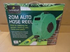 1 x Garden Kraft 20 Meter Auto Hose Reel. Idral for watering the garden, cleaning cars, decks and