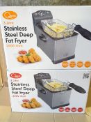2 x Quest Stainless Steel 2000 Watt Deep Fat Fryer. Adjustable temperature control, removable oil