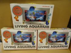 3 x Global Gizmos Large Living Aquariums. Size: 490 x 320 x 80mm. Relax to the signs of an