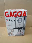 1 x Gaggia Twin Baby Class R18157/40 Manual Coffee Machine. •Dimensions: 24.5x40x26.5cm
•Capacity: