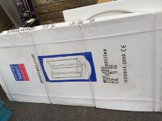 Mandale Shower Enclosure 900 x 1200 x 1830mm.  GRADE: New	No Reserve