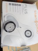 Clarisonic Plus Face & Body Sonic Cleanser (White).  GRADE: Ex-Display	No Reserve