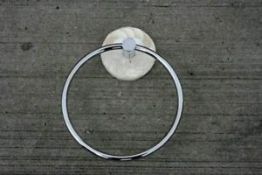 12 X SHELL EFFECT TOWEL HOLDERS