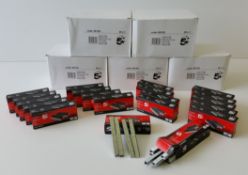120 boxes of SIZE 19 1/4 STAPLES 5 Star Branded. Each box contains 5000 staples