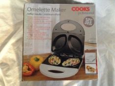 Cooks Professional Omlette Maker_ _Customer return_Boxed_Unchecked. NO VAT ON THIS ITEM__ DELIVERY
