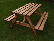 Supreme Range of Contract Quality Garden Benches
6 seater
Robust - strong and built to last
Made