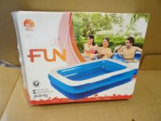 1 x Jilong fun Giant Rectangular Pool. Size: 79 x 59 x 20 inches. RRP £59! Brand new and Boxed!