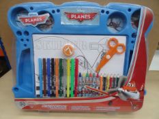 12 x Disney Planes Mega Activity Desk Set. Includes: 10 Markers, 10 colouring sheets, 6 crayons, 6