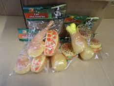 36 x 2 Pack Vinyl Food Toys. High quality, durable design. RRP £2.99 Each, Total RRP £71.76! New and