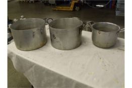 set of 3 alloy stock pots